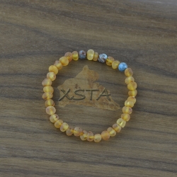 Baltic amber bracelet with jasper beads